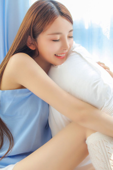伊伊人成亚洲综合人网香
